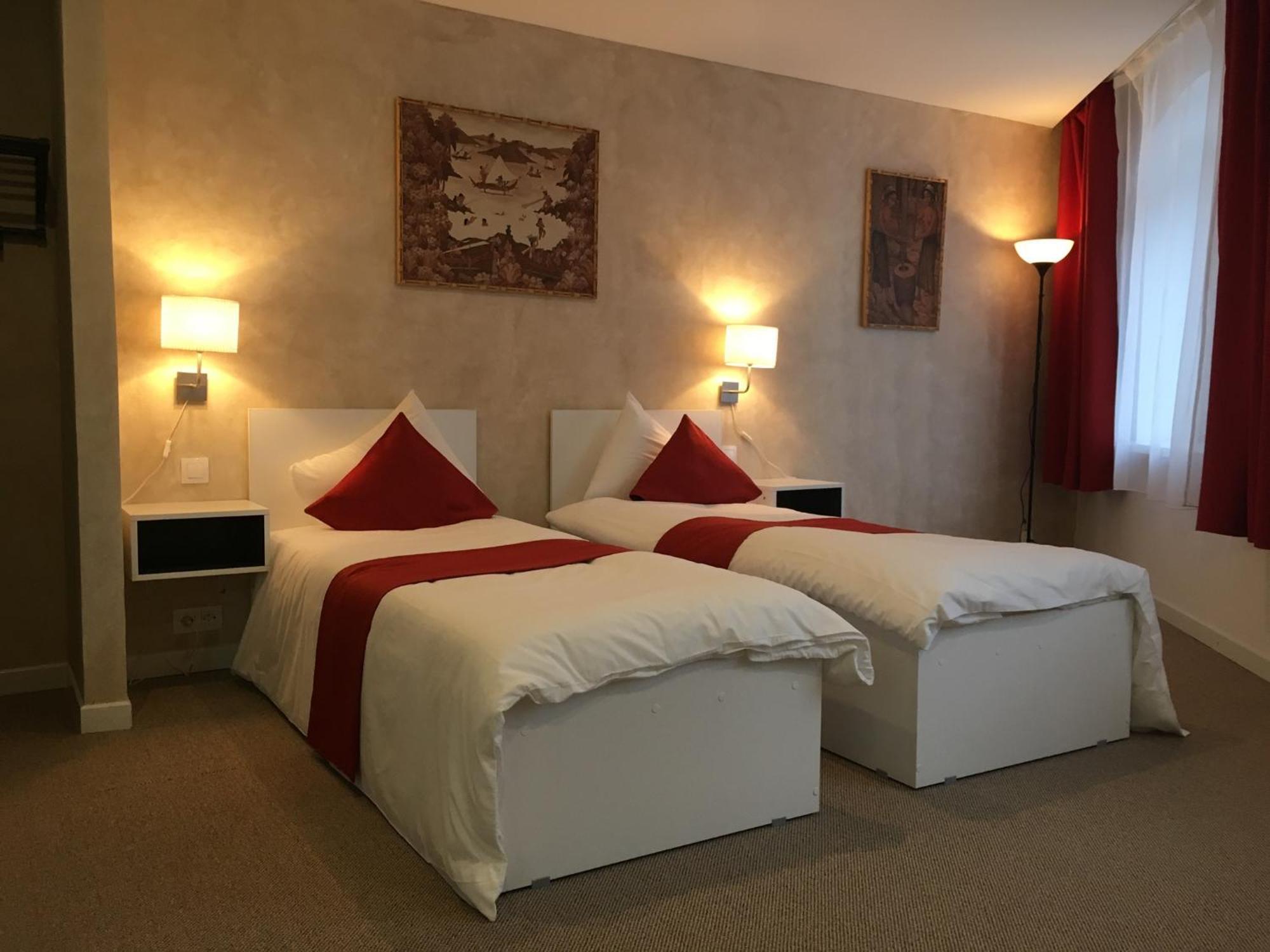 Csiki Hotel Miercurea Ciuc Ngoại thất bức ảnh