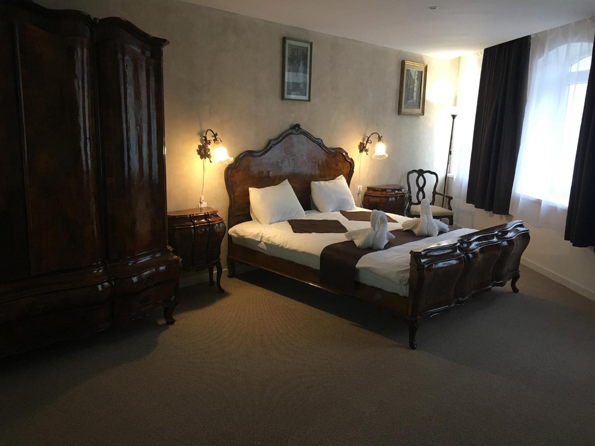 Csiki Hotel Miercurea Ciuc Ngoại thất bức ảnh