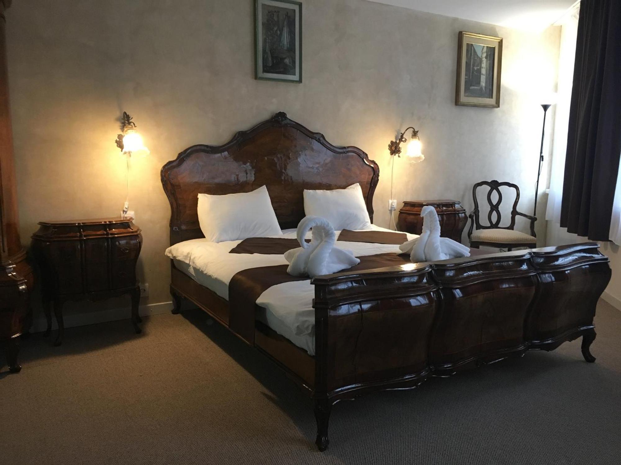 Csiki Hotel Miercurea Ciuc Ngoại thất bức ảnh